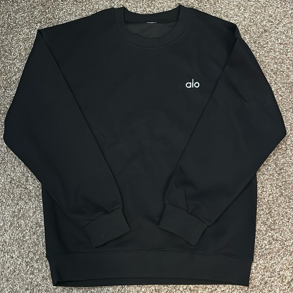 Alo yoga sweatshirt black